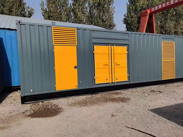 坡心镇300kw 柴油发电机组用多大的空气开关？