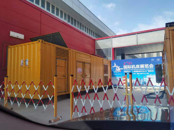 坡心镇出租发电机-柴油发电机和汽油发电机哪个更好一些？