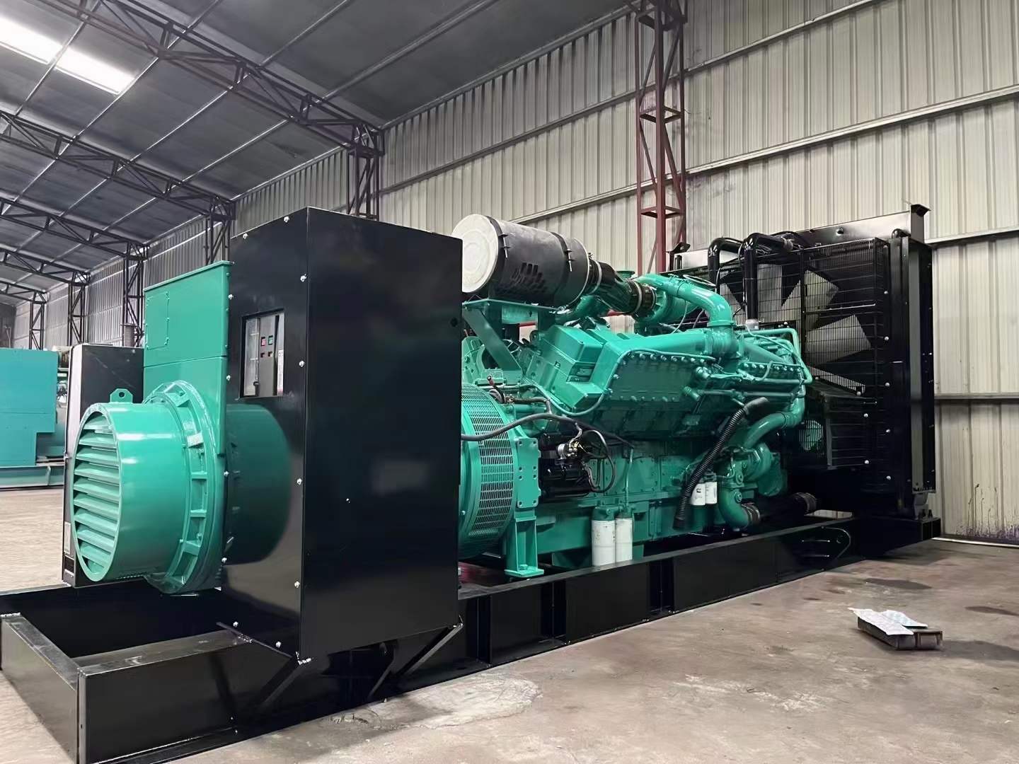 坡心镇如何修正海拔高度对电缆载流量的影响？