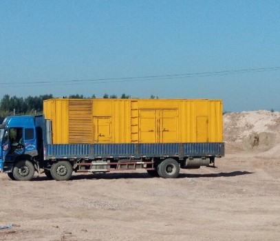 坡心镇发电机出租如何判断柴油发电机冷却液是否需要更换？