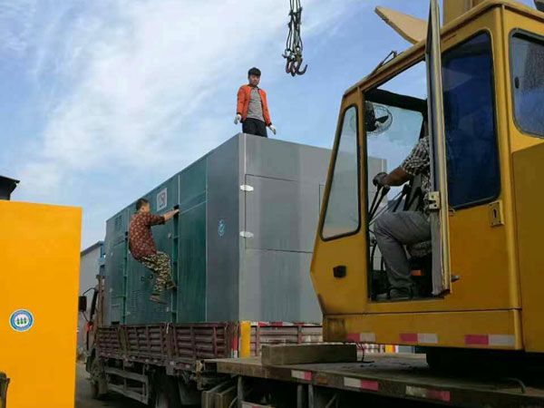 坡心镇更换水冷式机油散热器密封件的操作流程是怎样的？